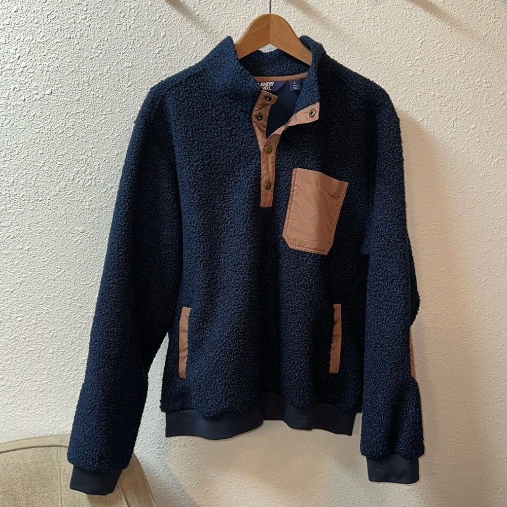 ✨Lands End Pull over sweater